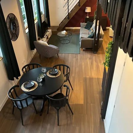 L Atelier De Jules ליון