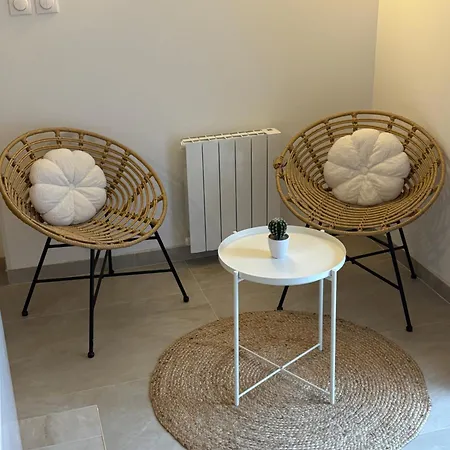 L Atelier De Jules Villa *